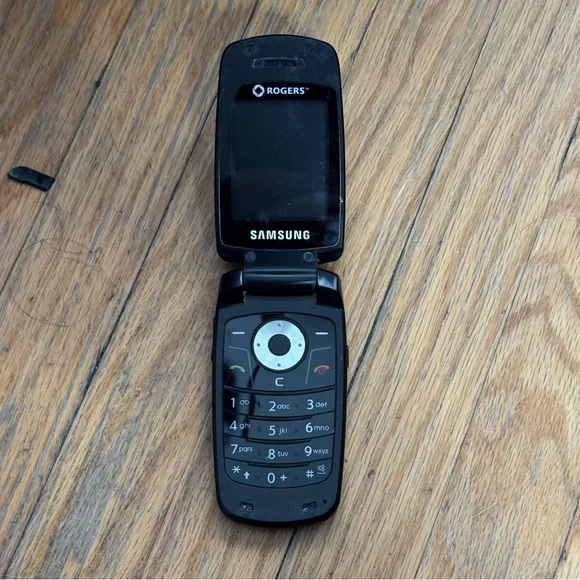 Lot Of 17 Vintage Phones, Untested FOR PARTS. Nokia, Samsung HTC Alcatel. “READ” - Picture 10 of 15